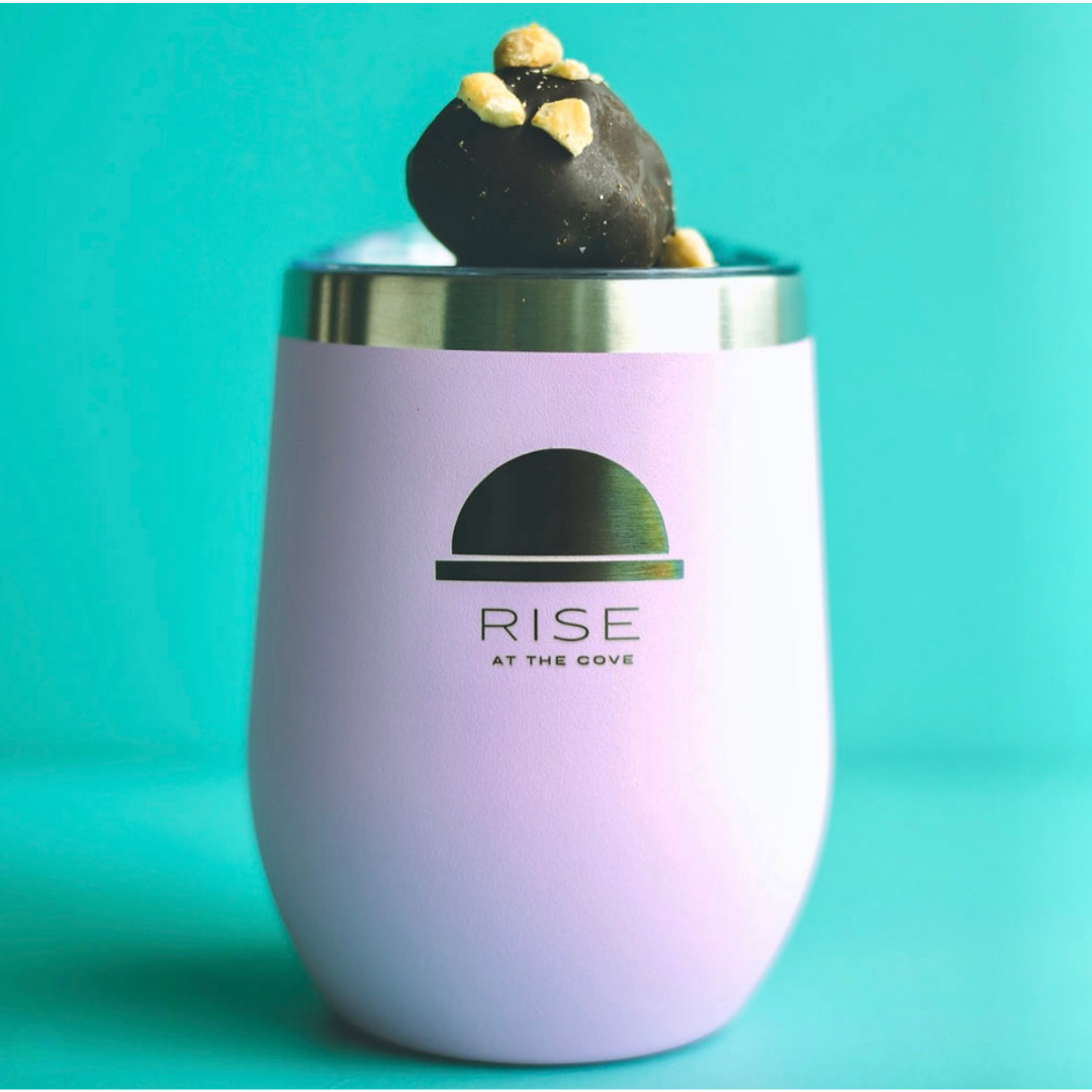 Example of cobranding on an Ecoset tumbler.